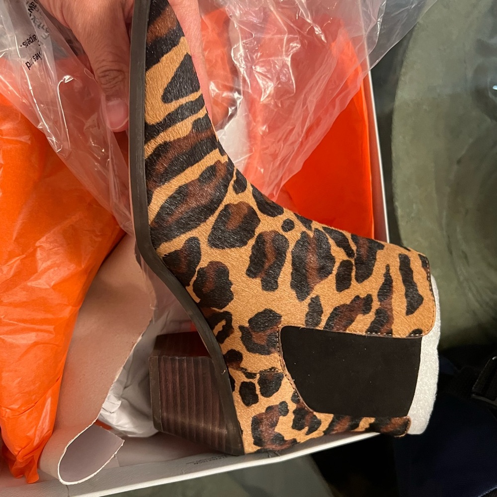 Ankle booties new